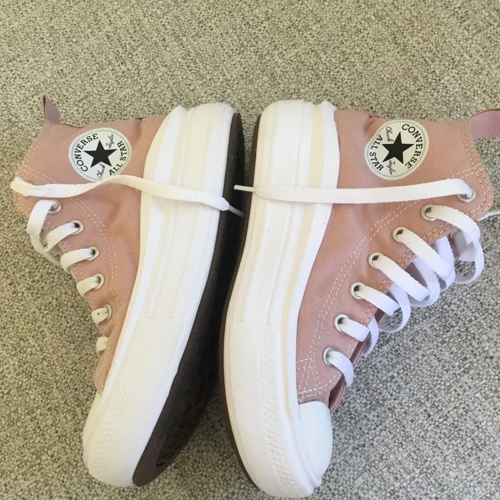 Converse Platform High Top Sneakers - Blush Pink & White